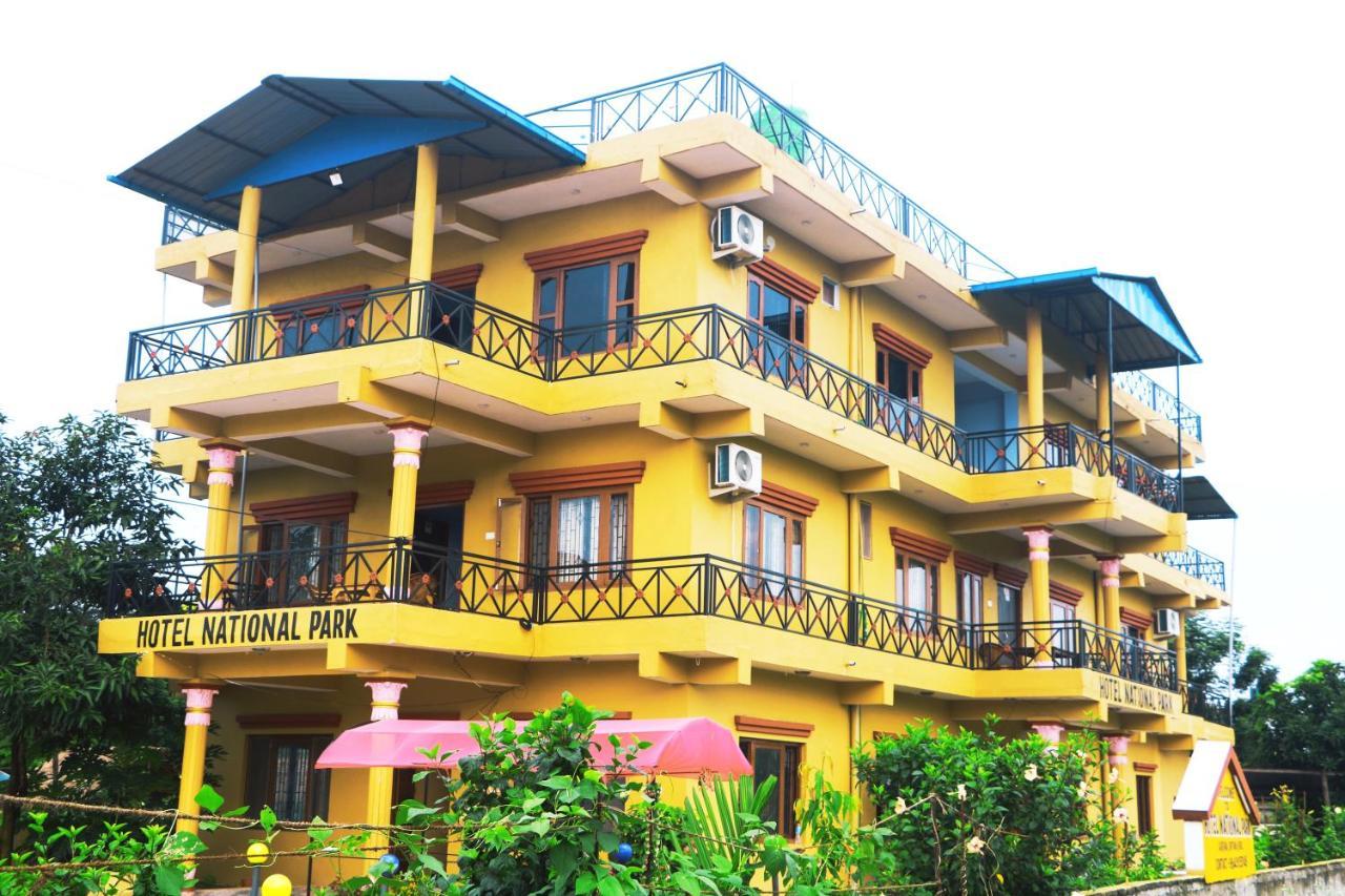 Hotel National Park Sauraha- Homely Stay And Peaceful Location With Jungle Safari Arrangements מראה חיצוני תמונה