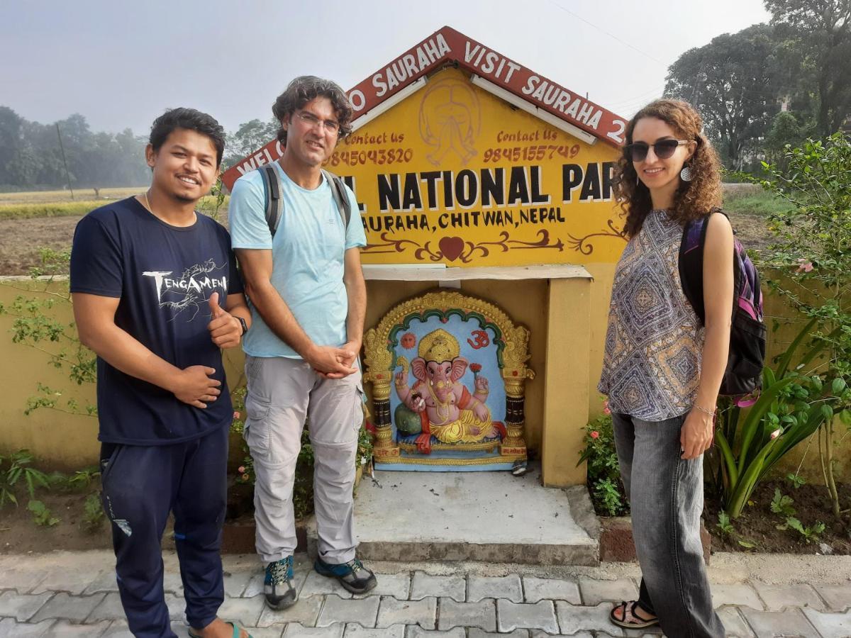 Hotel National Park Sauraha- Homely Stay And Peaceful Location With Jungle Safari Arrangements מראה חיצוני תמונה
