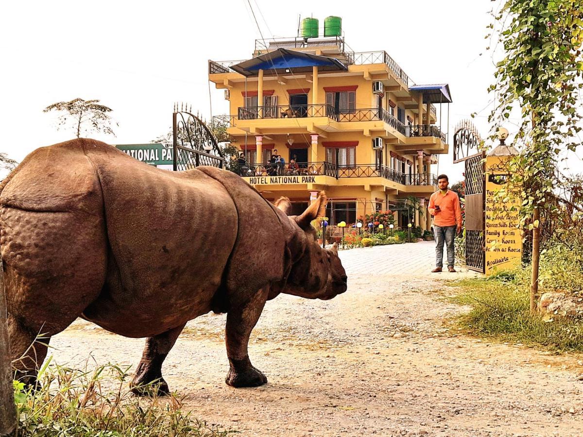 Hotel National Park Sauraha- Homely Stay And Peaceful Location With Jungle Safari Arrangements מראה חיצוני תמונה
