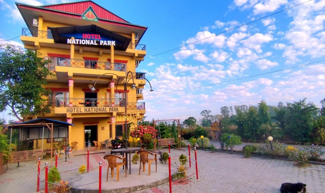 Hotel National Park Sauraha- Homely Stay And Peaceful Location With Jungle Safari Arrangements מראה חיצוני תמונה