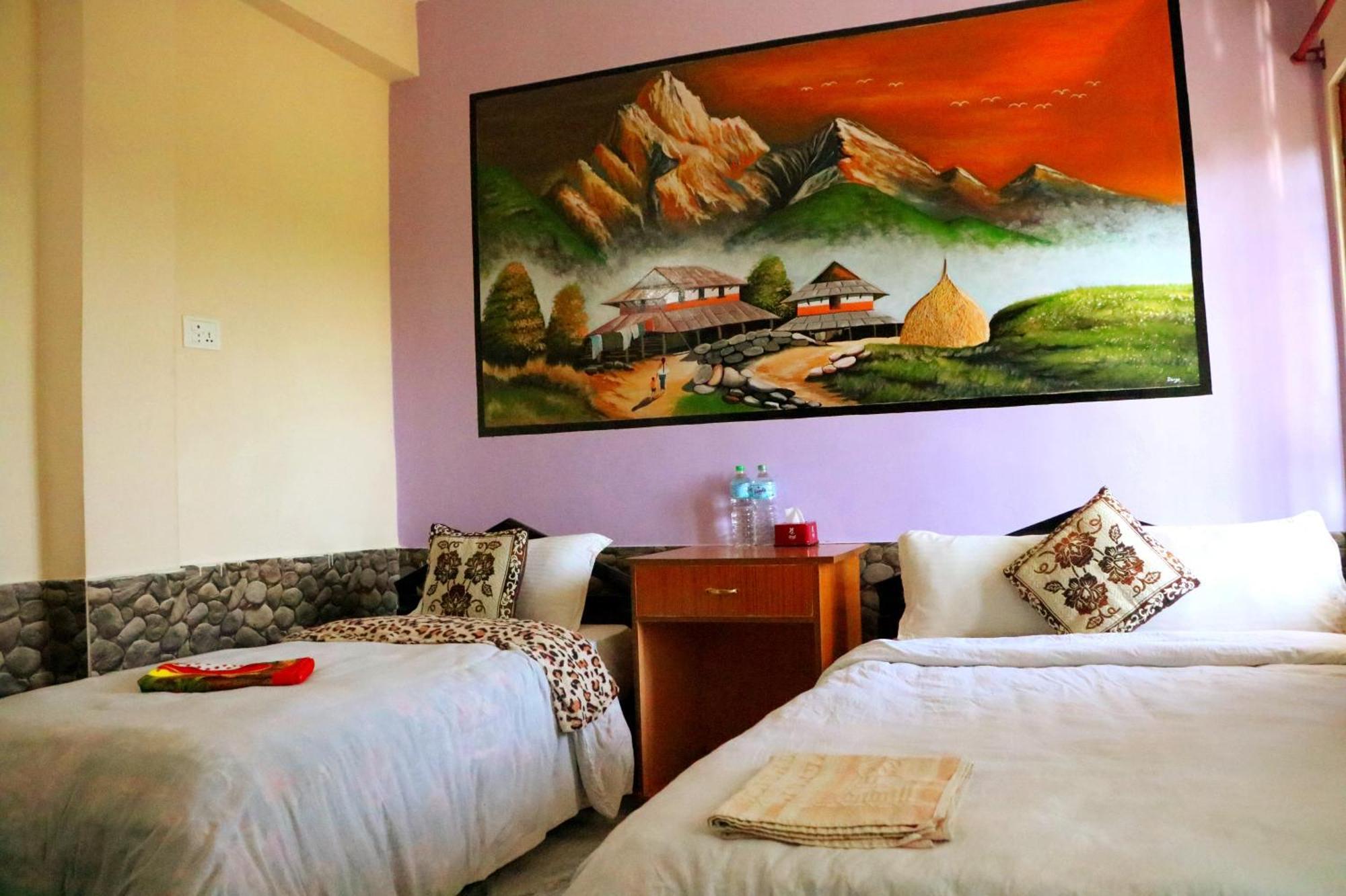 Hotel National Park Sauraha- Homely Stay And Peaceful Location With Jungle Safari Arrangements מראה חיצוני תמונה